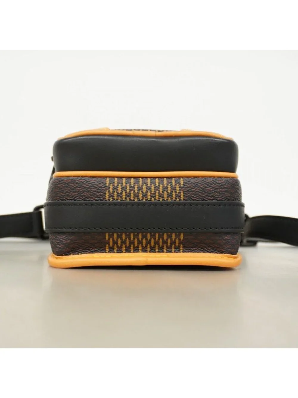 Louis Vuitton Shoulder Bag Damier Giant Amazon Messenger Brown